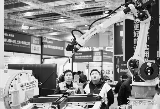 集中展示数控机床核心功能部件,激